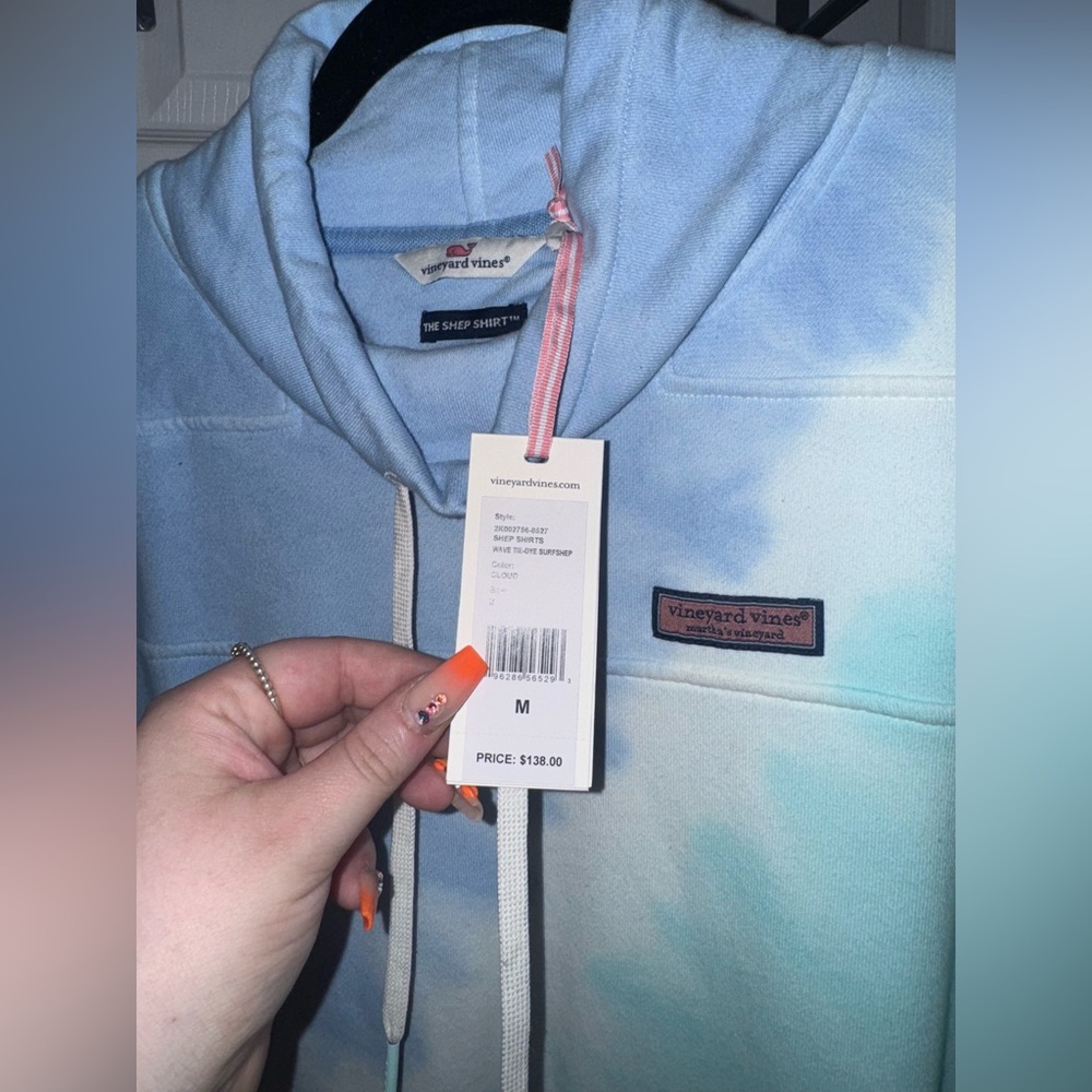 FINAL PRICE NWT Vineyard Vines Women’s Shep Shirt Tie Dye - Picture 2 of 4
